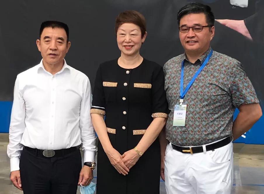 中國涂料工業(yè)協(xié)會第八屆八次常務理事會